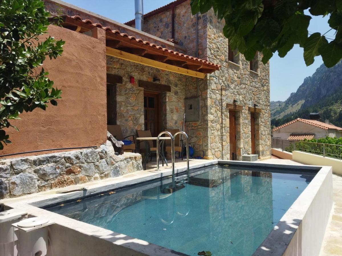 Apirathes Residence Zoúrva Esterno foto
